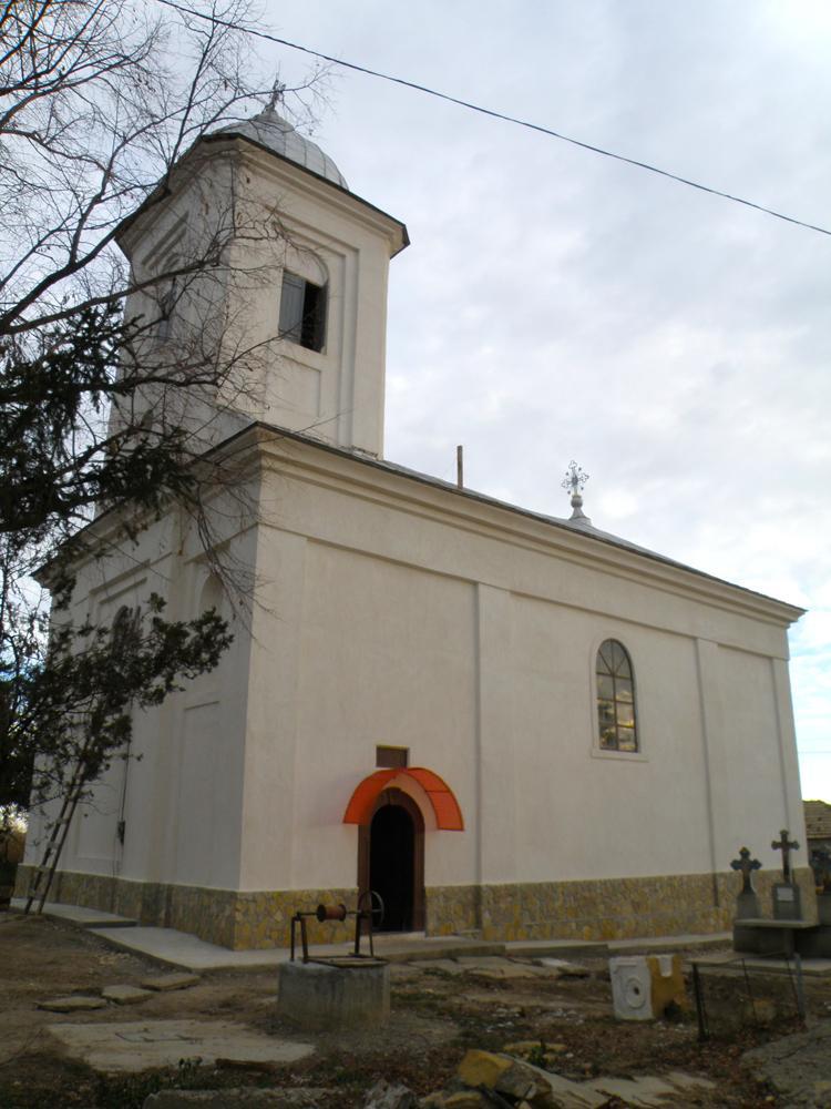 Biserica după reparații