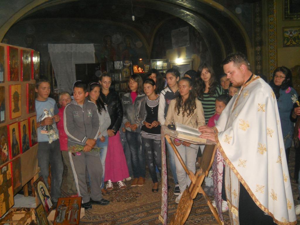 aspect din slujba sfintirii icoanelor